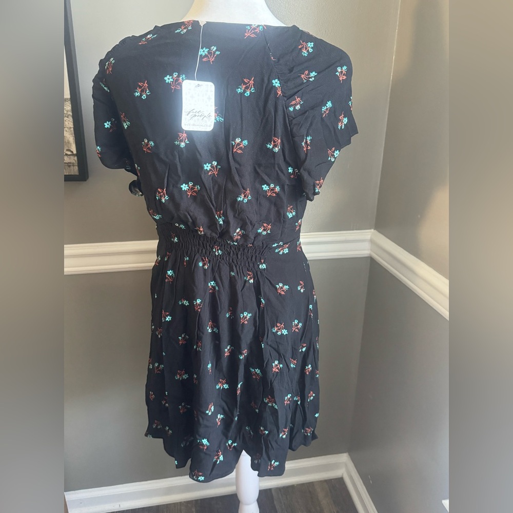 $128 New Free People Everyone's Favorite Womens Mini Dress Black Floral‎ Small - Picture 4 of 5